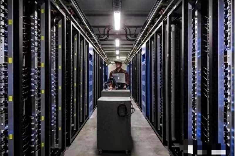 互聯網根服務器體系 架構、現狀與應對策略